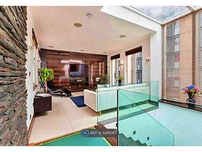 2 Bedroom Detached House To Rent In Ennismore Gardens Mews, London, SW7