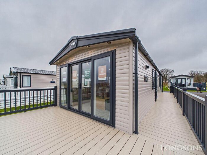 2 Bedroom Park Home For Sale In Bowland Fell Holiday Park, BD23