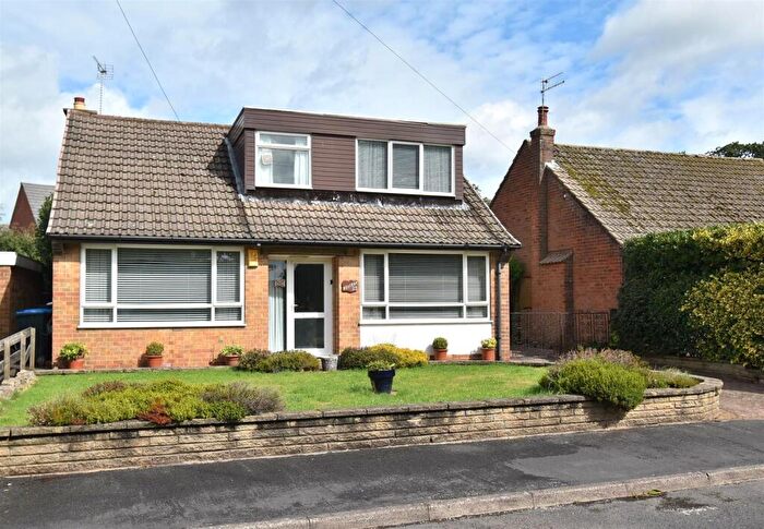 3 Bedroom Detached Bungalow For Sale In The Plain, Brailsford, Ashbourne, DE6