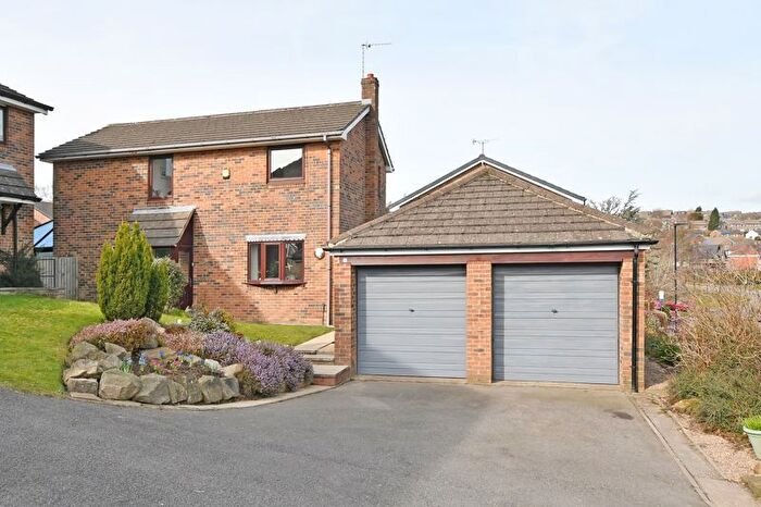 4 Bedroom Detached House For Sale In Moorcroft Road, Fulwood, Sheffield, S10