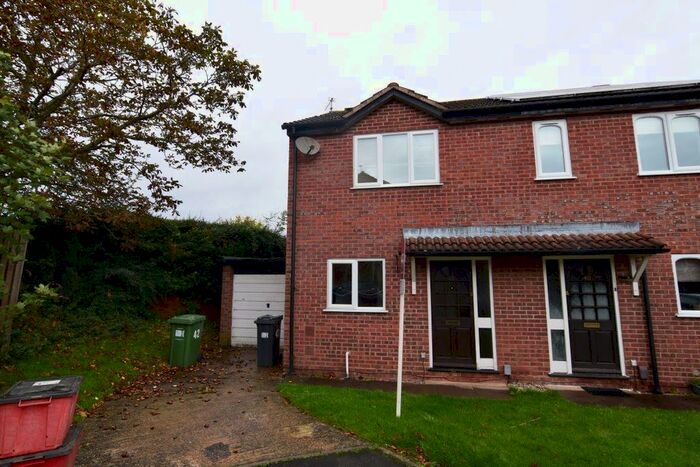 3 Bedroom Semi-Detached House To Rent In Packwood Close, Sydenham, Leamington Spa, CV31