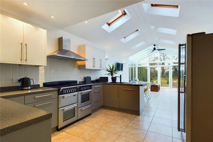 4 Bedroom Detached House For Sale In Picklepythe Lane, Beenham, Reading, Berkshire, RG7