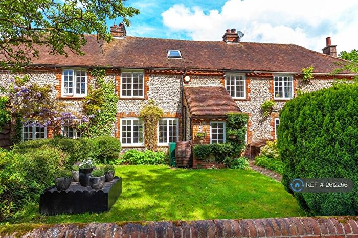 4 Bedroom Detached House To Rent In Folly Cottages, Henley On Thames, RG9