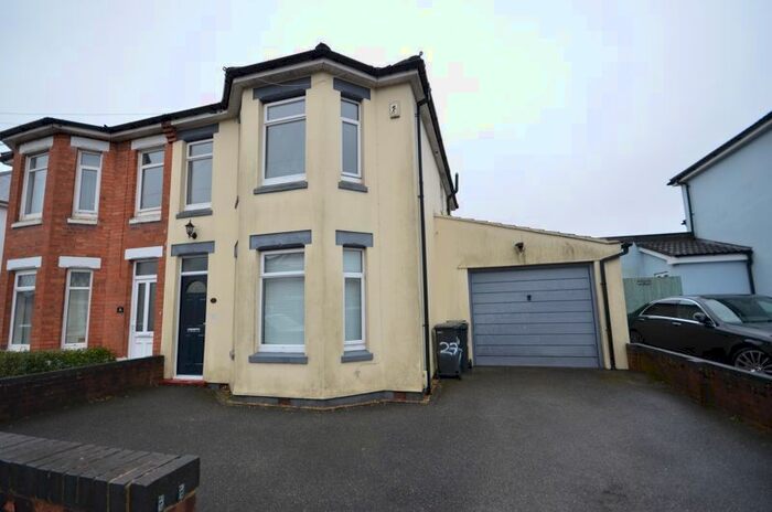 3 Bedroom Semi-Detached House To Rent In Shaftesbury Road, Bournemouth, BH8