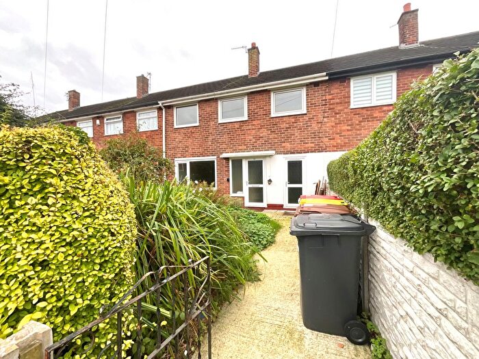 3 Bedroom Terraced House For Sale In Thurnham Road, Ashton, PR2