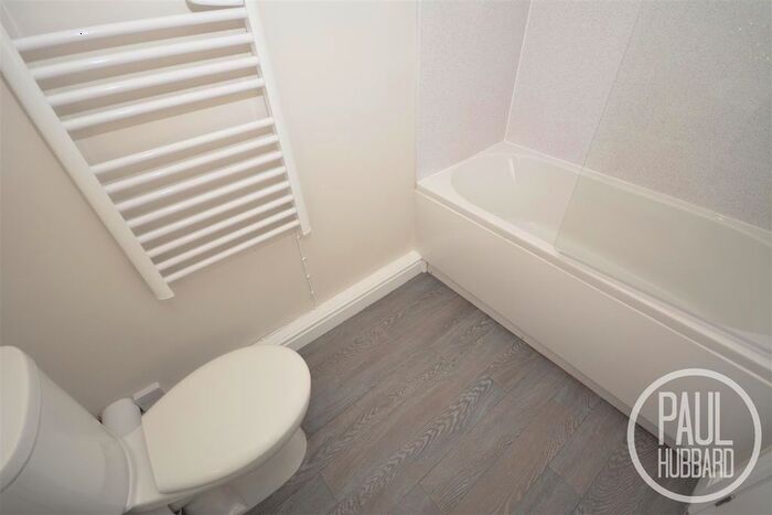 1 Bedroom Flat To Rent In Surrey Street, Lowestoft, Suffolk, NR32