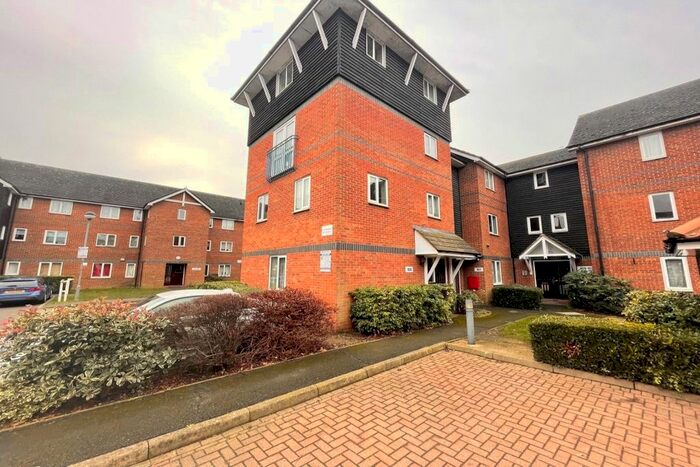 1 Bedroom Flat To Rent In Mandeville Court, Chingford, London, E4