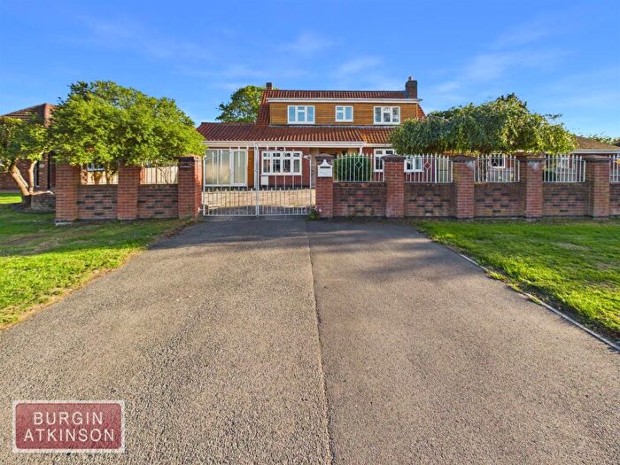 4 Bedroom Detached House For Sale In Station Road, Sutton, Retford, DN22