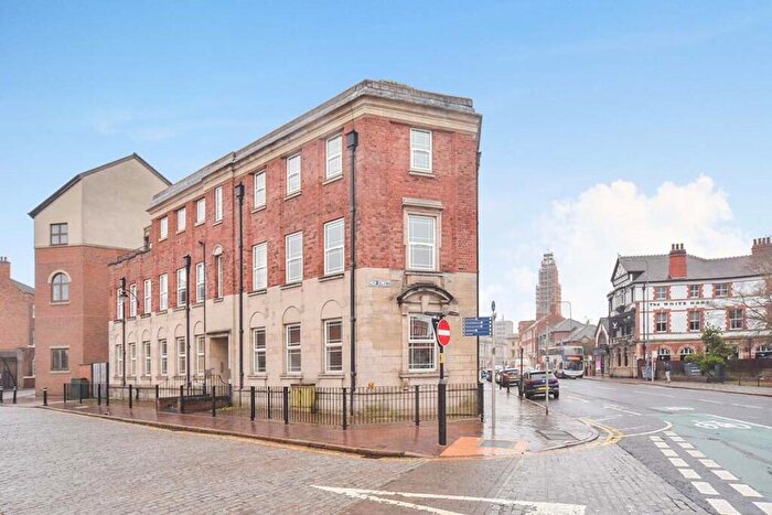 2 Bedroom Penthouse To Rent In High Street, Hull, East Riding Of Yorkshi, HU1