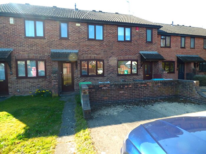 2 Bedroom Terraced House To Rent In Lace Street, Nottingham, NG7