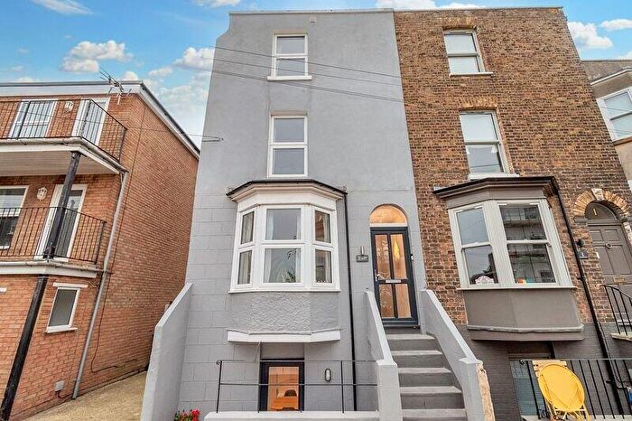 3 Bedroom End Of Terrace House To Rent In Cottage Road, Ramsgate, Kent, CT11