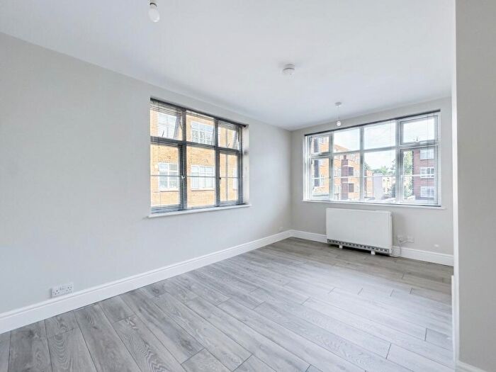 1 Bedroom Apartment To Rent In Brighton Road, Sutton, SM2