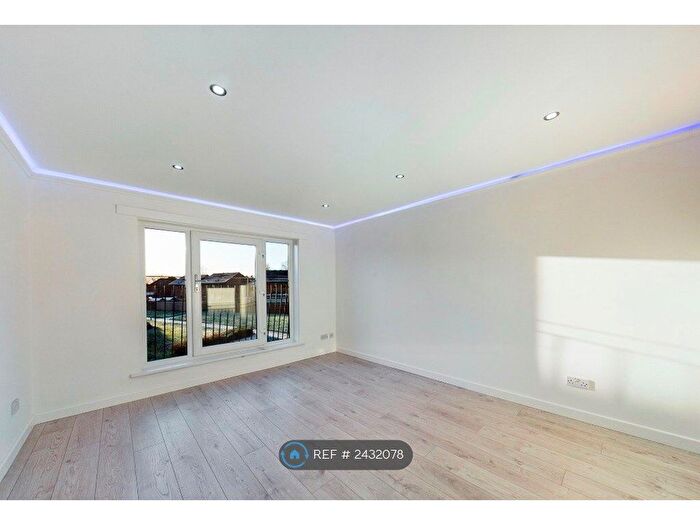 1 Bedroom Flat To Rent In Brancumhall, East Kilbride, Glasgow, G74