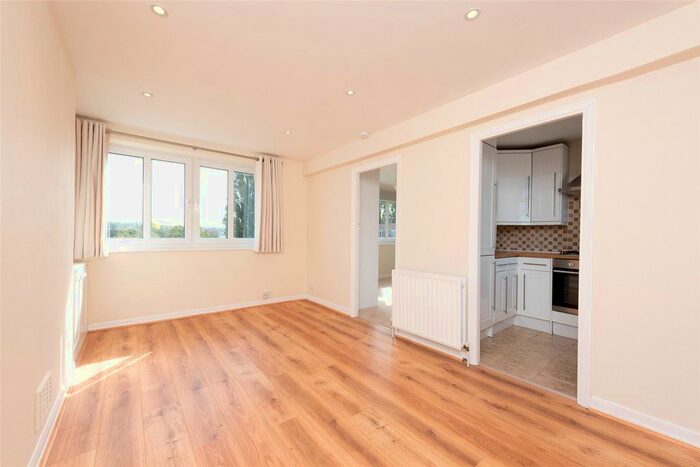 1 Bedroom Flat To Rent In Coleman Court, Kimber Road, London SW18