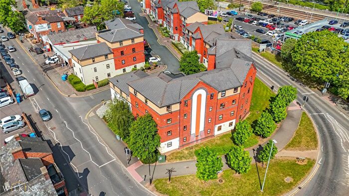 2 Bedroom Flat To Rent In Albert Road, Tamworth, Staffordshire, B79