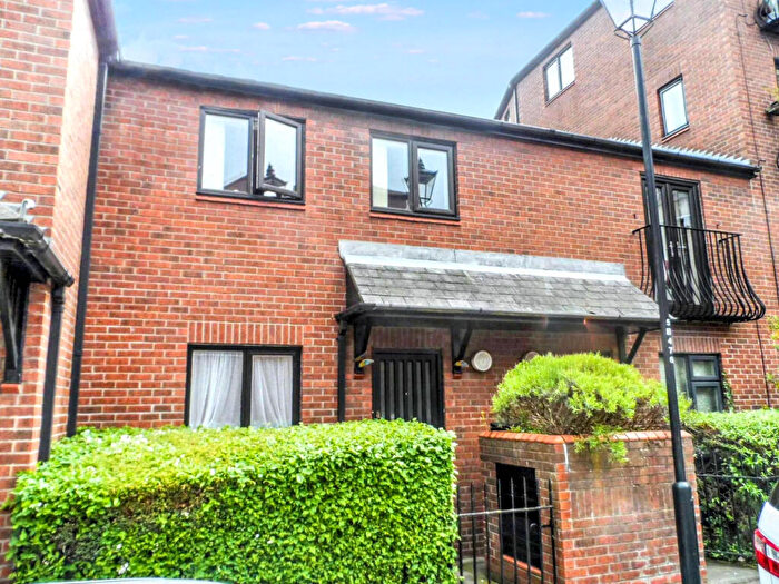 1 Bedroom Apartment For Sale In Charlotte Mews, Newcastle Upon Tyne, Tyne And Wear, NE1