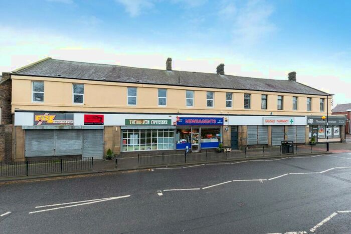 3 Bedroom Flat To Rent In Hexham Road, Newcastle Upon Tyne, Tyne And Wear, NE15
