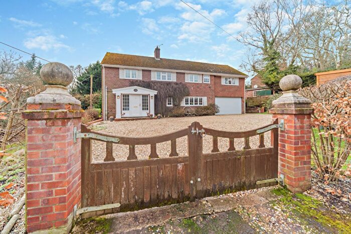 5 Bedroom Detached House For Sale In Frilsham, Thatcham, Berkshire, RG18