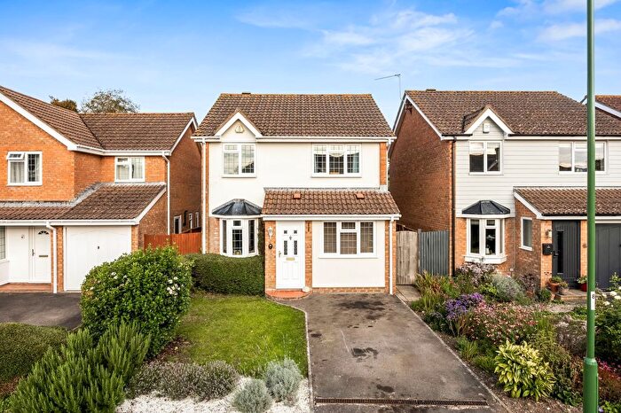 4 Bedroom Detached House For Sale In Abbey Road, Steyning, BN44