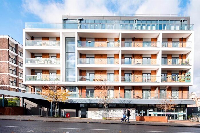 1 Bedroom Flat To Rent In Camden Road, Holloway, N7