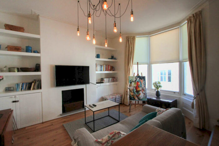 2 Bedroom Apartment To Rent In College Road, Kemp Town, BN2