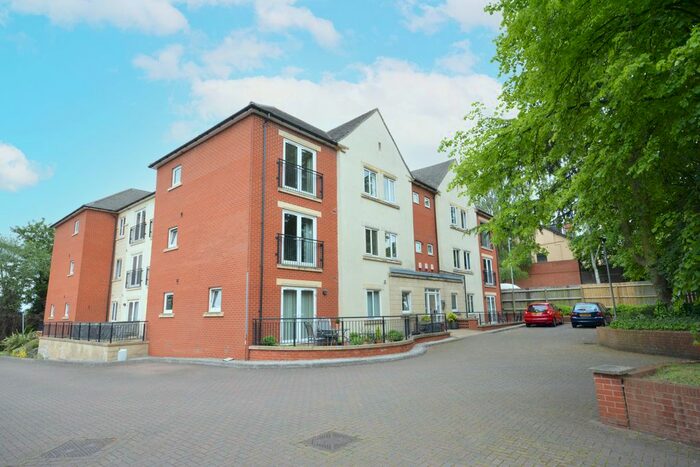 1 Bedroom Flat To Rent In Greenbanks, Woodthorpe Drive, Nottingham, NG5