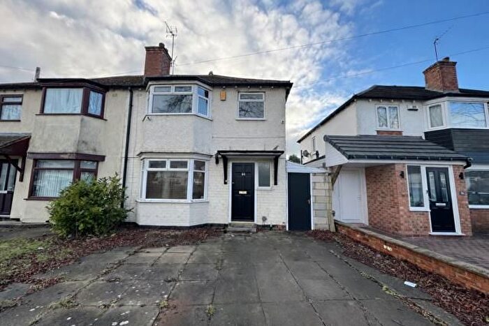 3 Bedroom Property To Rent In Scribers Lane, Birmingham, B28