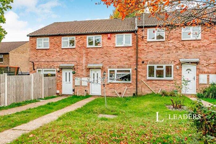 3 Bedroom House To Rent In Sycamore Drive, East Grinstead, RH19