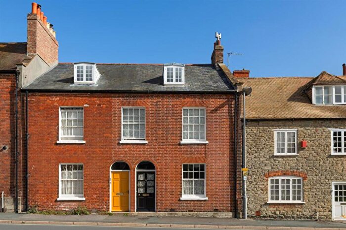 5 Bedroom Terraced House For Sale In South Street, Bridport, DT6