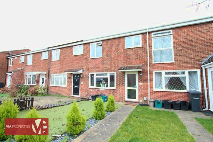 3 Bedroom Terraced House To Rent In Woolmans Close, Broxbourne, EN10