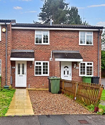 2 Bedroom Terraced House To Rent In Maybrook, Chineham, Basingstoke, RG24