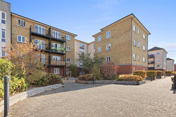 1 Bedroom Apartment For Sale In Walk Of Station, HP13
