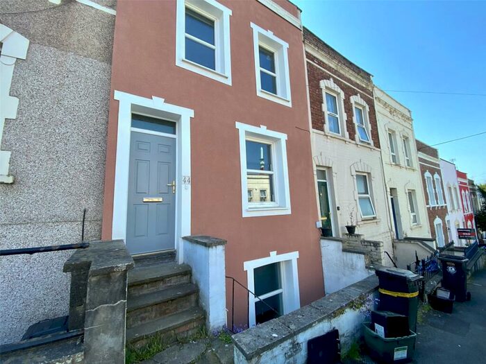 3 Bedroom Terraced House To Rent In Totterdown, Windsor Terrace, BS3