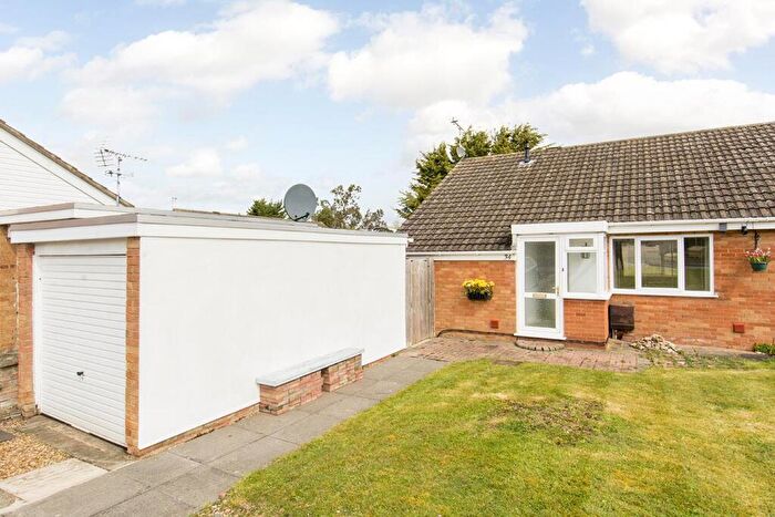2 Bedroom Semi-Detached Bungalow For Sale In Elizabeth Road, Fleckney, LE8