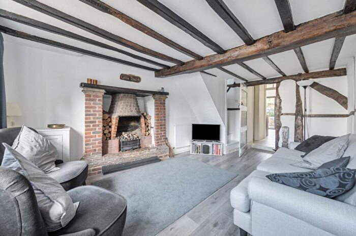 2 Bedroom Cottage For Sale In Prinsted Lane, Prinsted, PO10