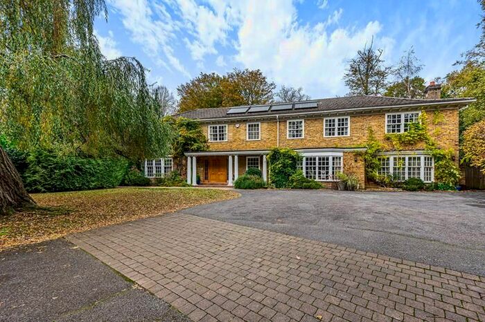 5 Bedroom Detached House To Rent In Kier Park, Ascot SL5