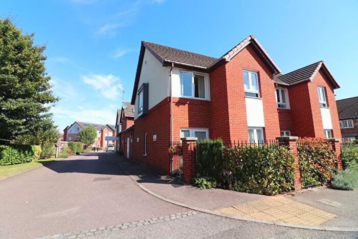 1 Bedroom Flat For Sale In Hughes Court, Lucas Gardens, Luton, Bedfordshire, LU3