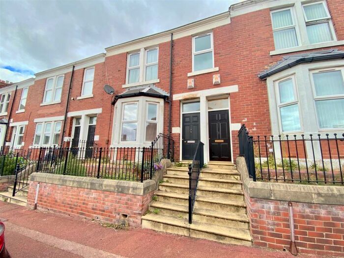 4 Bedroom Maisonette To Rent In Curzon Street, Bensham, Gateshead, NE8