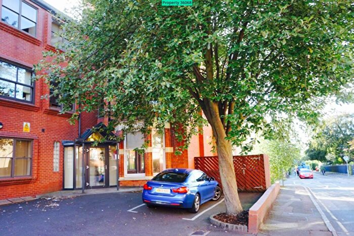 2 Bedroom Flat To Rent In Princess House, De Montfort Street, Leicester, LE1