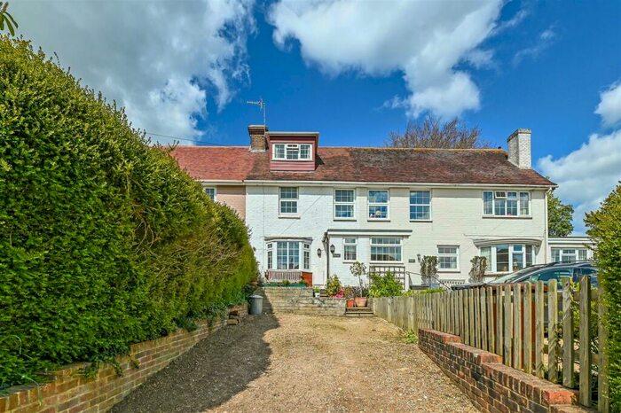 3 Bedroom House For Sale In Church Hill, Slindon, BN18