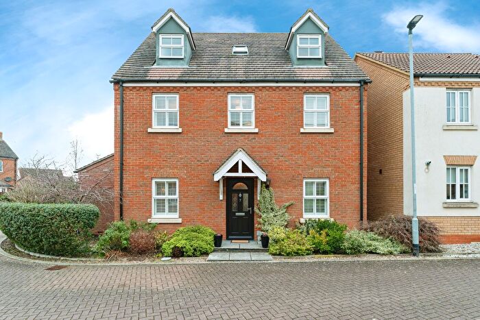 4 Bedroom Detached House For Sale In Briar Grove, Ely, Cambridgeshire, CB6