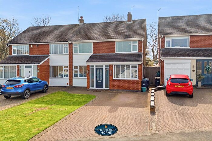 4 Bedroom Semi Detached House For Sale In Holly Walk, Baginton, Coventry, CV8