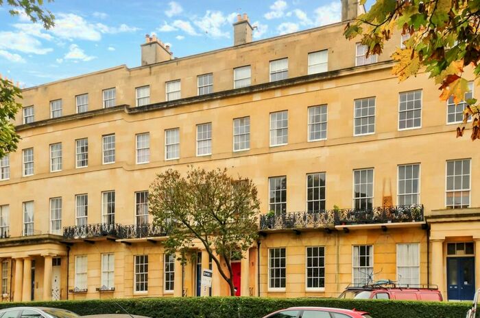 1 Bedroom Apartment To Rent In Lansdown Crescent Cheltenham, GL50