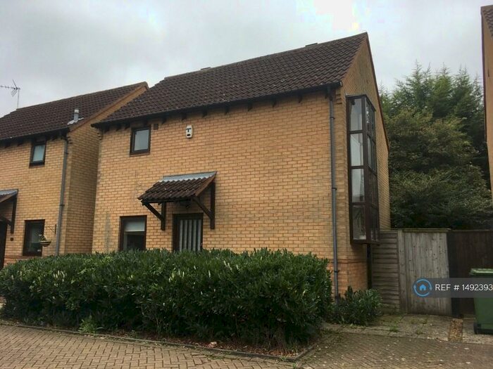 2 Bedroom Detached House To Rent In Homeward Court, Loughton, Milton Keynes, MK5