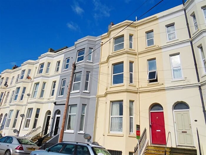 1 Bedroom Flat To Rent In Blomfield Road, St. Leonards-On-Sea, TN37