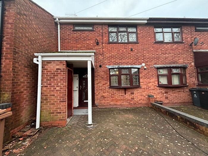 3 Bedroom Property To Rent In Whitehall Road, Walsall, WS1