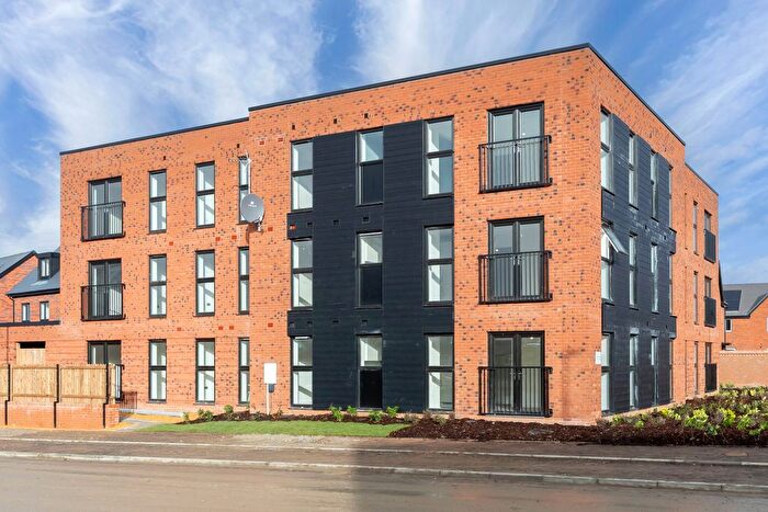 2 Bedroom Flat To Rent In Marches Close, Cheltenham, GL51