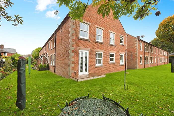 2 Bedroom Flat For Sale In Bridge Street, Belper, DE56