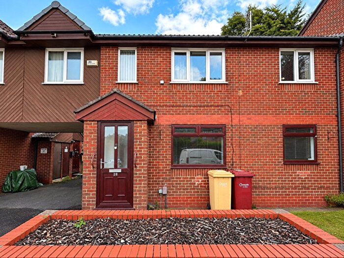 1 Bedroom Flat For Sale In Ivanhoe Court, Bolton, Greater Manchester, BL3