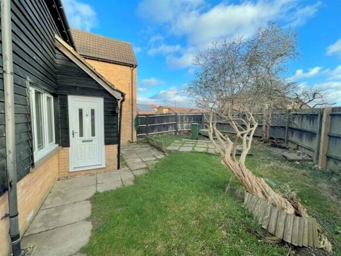 2 Bedroom Semi-Detached House To Rent In Blatherwick Court, Shenley Church End, Milton Keynes, MK5